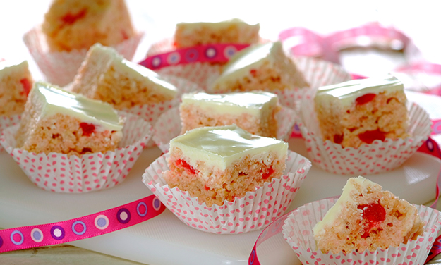 Marshmallow Crackle Treats Recipe | Bake with Stork