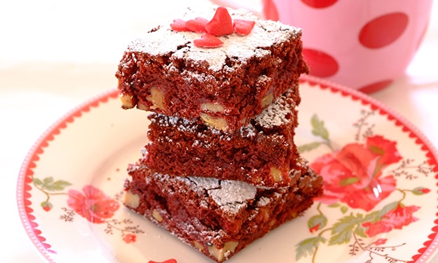 Red Velvet Chocolate Brownies Recipe | Bake with Stork
