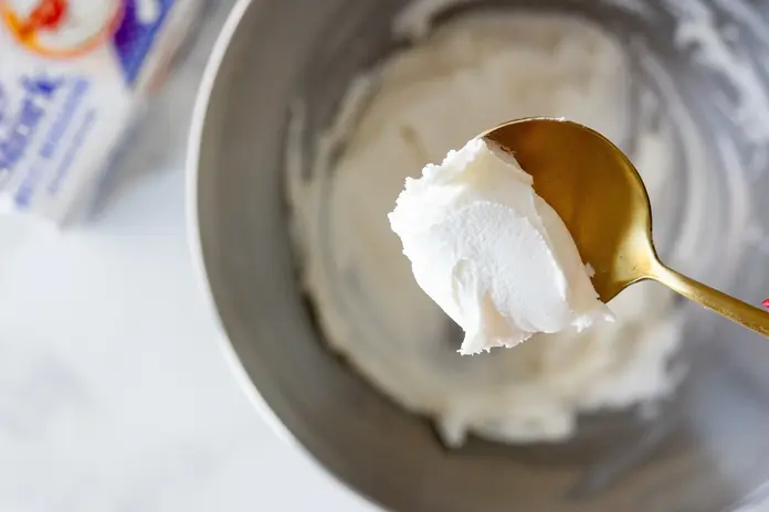 BUTTERCREAM ICING