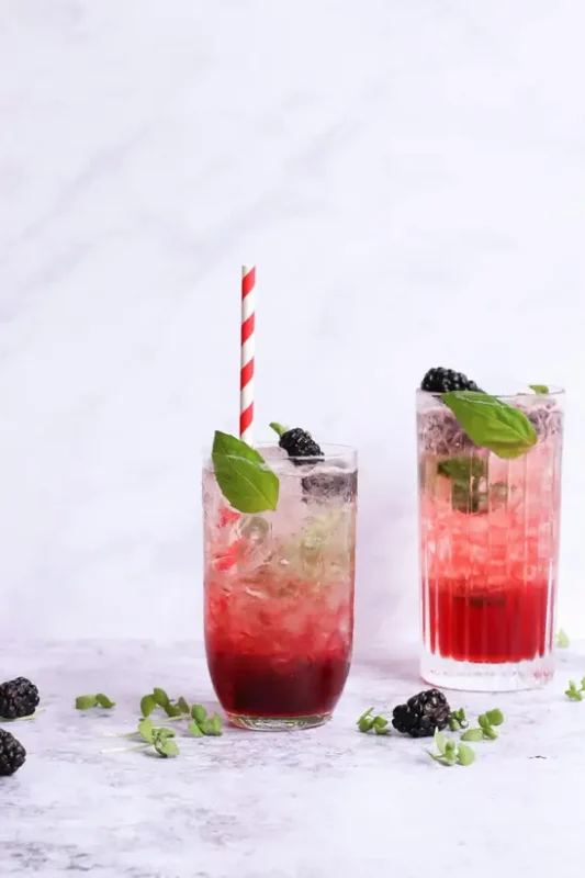 Sip into the New Year: Unique Mocktails for a Glamorous Celebration